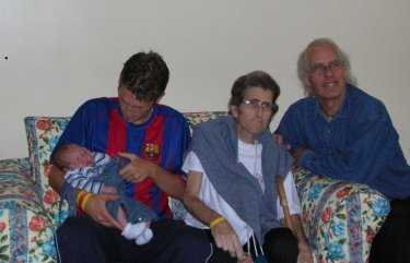 1 great-grandfather, 2 grandfathers, 3 fathers, 3 sons, 2 grandsons and one great grandson And there were 4 generations of the chaps